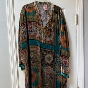Johnny Was Velvet Silk Tunic size Small